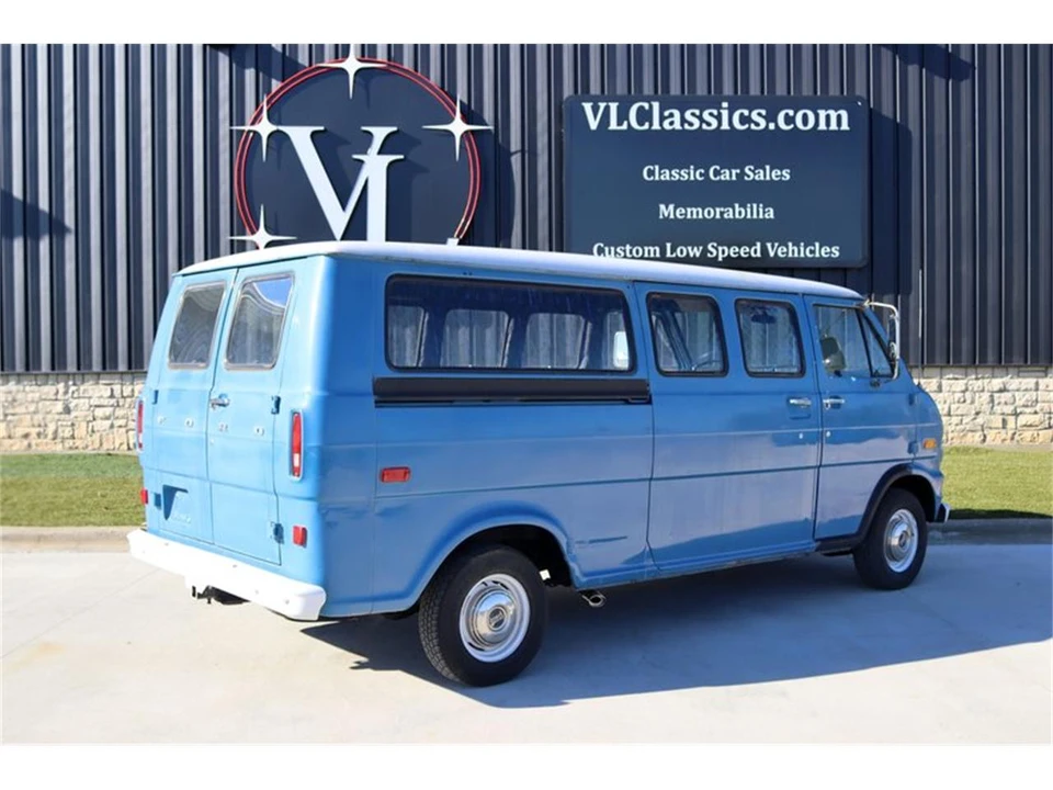 1974 Ford Econoline Van - Image 15 of 31