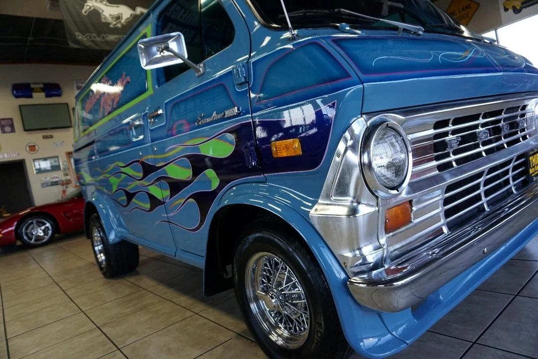 1974 Ford Econoline Van - Image 13 of 21