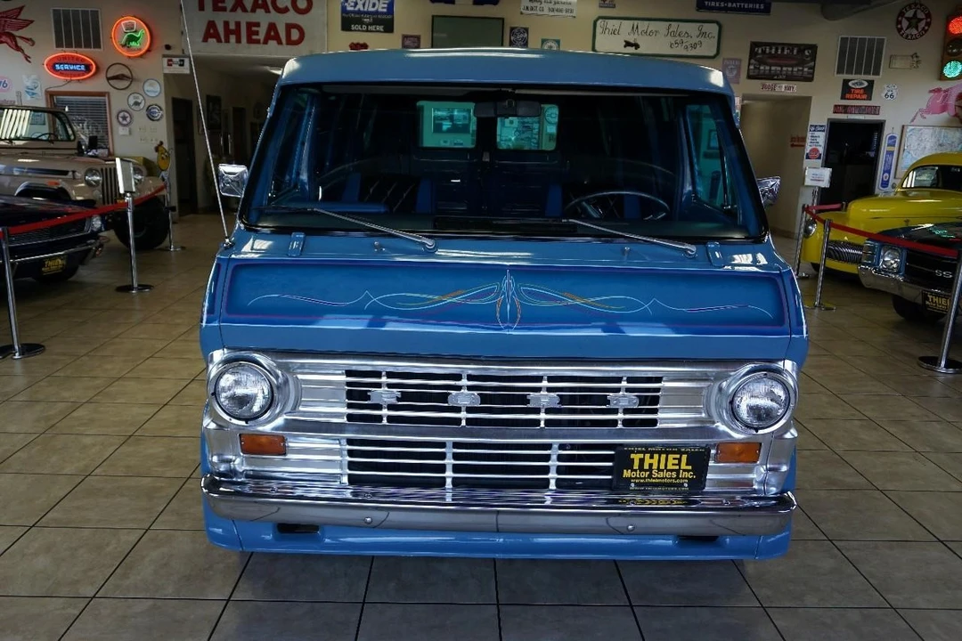 1974 Ford Econoline Van - Image 12 of 21