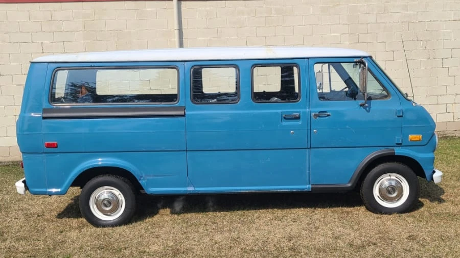 1974 Ford Econoline Van - Image 2 of 12