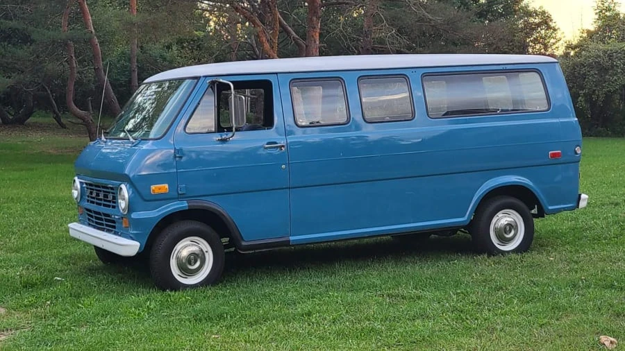 1974 Ford Econoline Van - Image 4 of 12