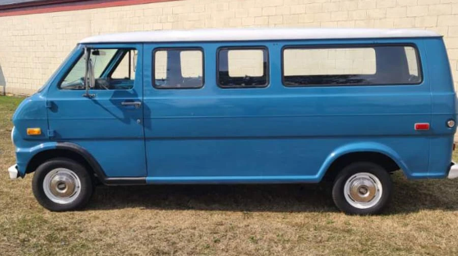 1974 Ford Econoline Van - Image 8 of 12