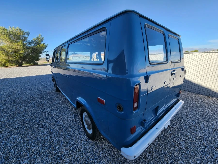 1974 Ford Econoline Van - Image 4 of 8