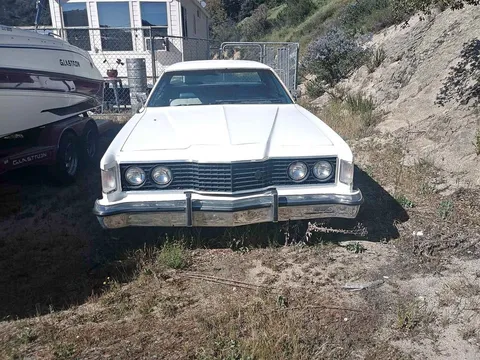 1974 Ford Galaxie 500 LX Sedan 4D
