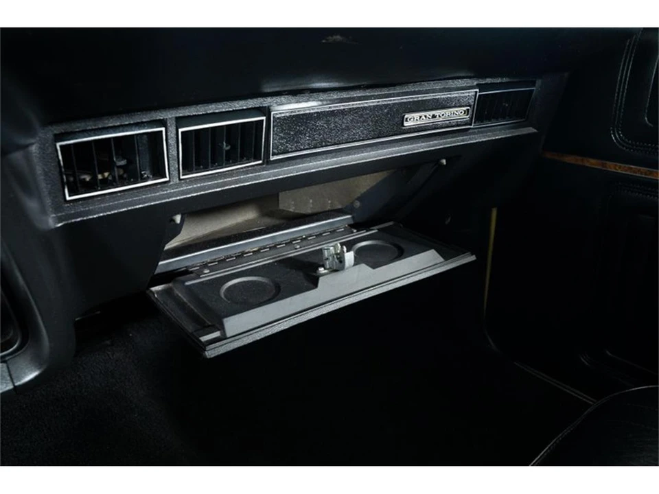 1974 Ford Torino 3rd-4th Gen - Image 24 of 31