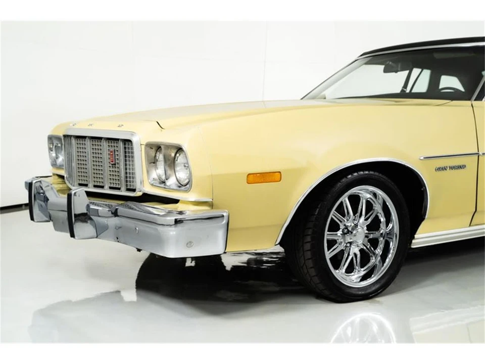 1974 Ford Torino 3rd-4th Gen - Image 4 of 31