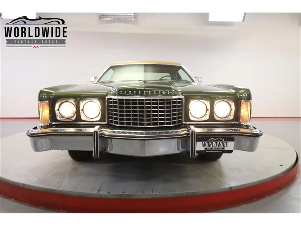 1974 Ford Thunderbird 6th Gen - Image 16 of 31