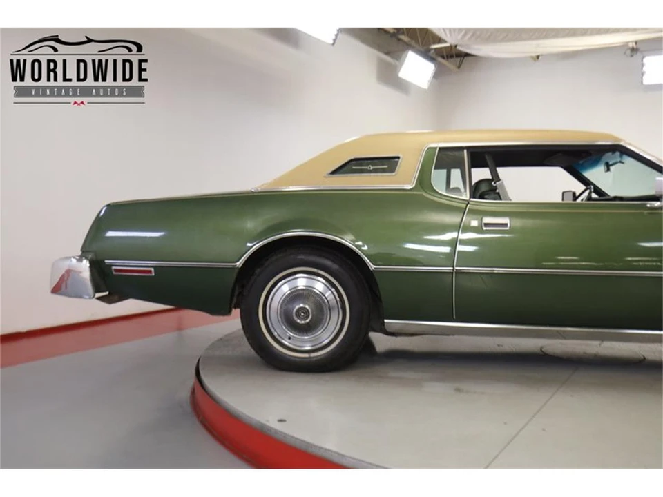 1974 Ford Thunderbird 6th Gen - Image 9 of 31