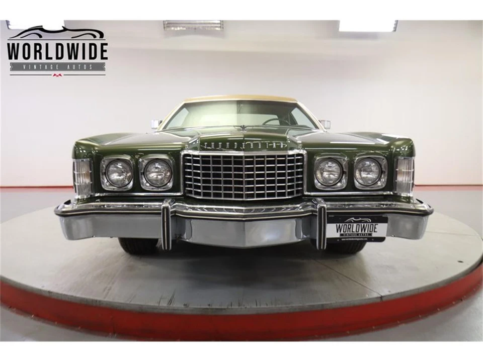 1974 Ford Thunderbird 6th Gen - Image 15 of 31