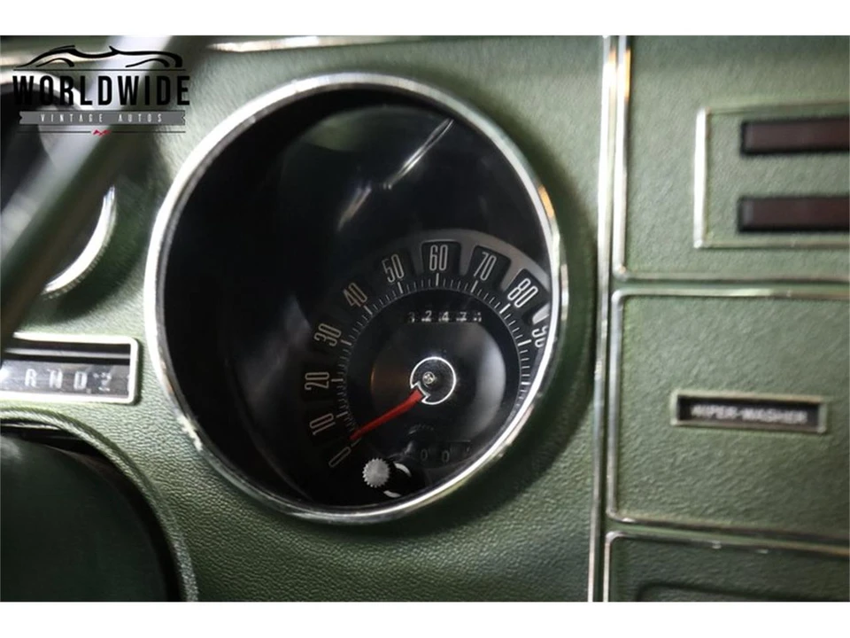 1974 Ford Thunderbird 6th Gen - Image 30 of 31