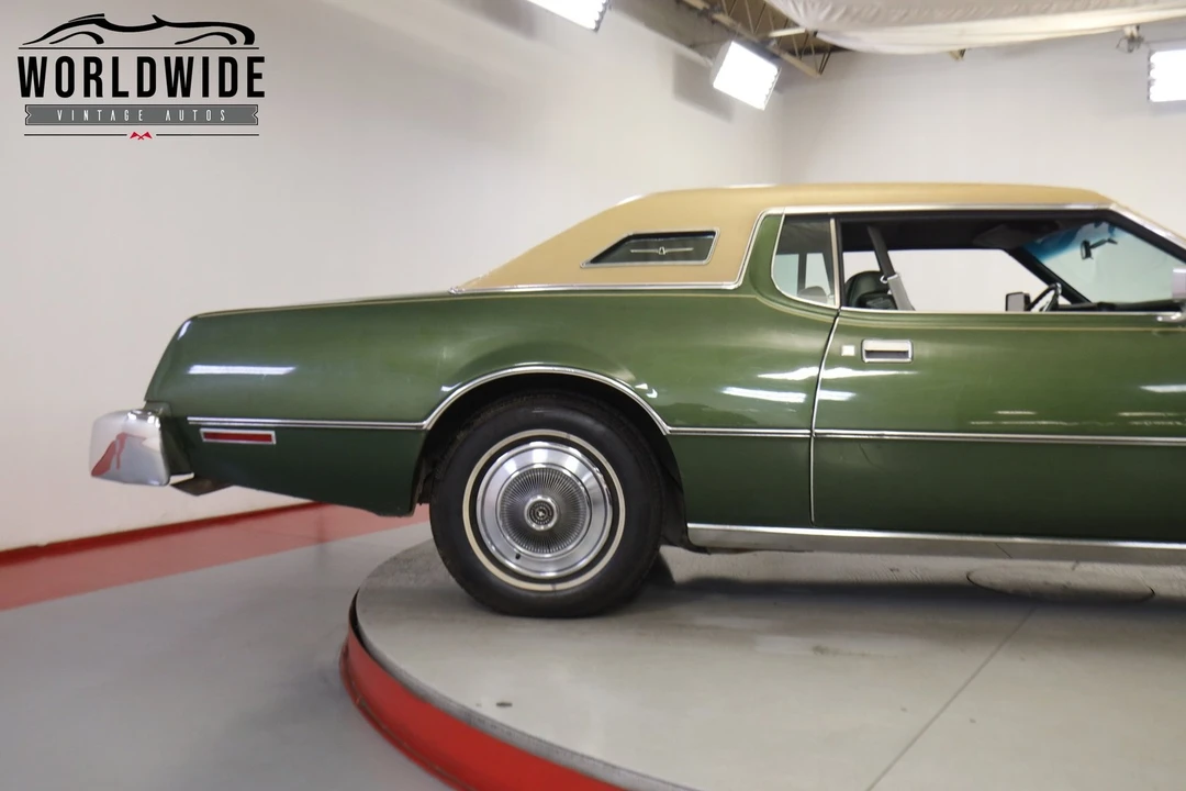 1974 Ford Thunderbird 5th Gen - Image 9 of 12