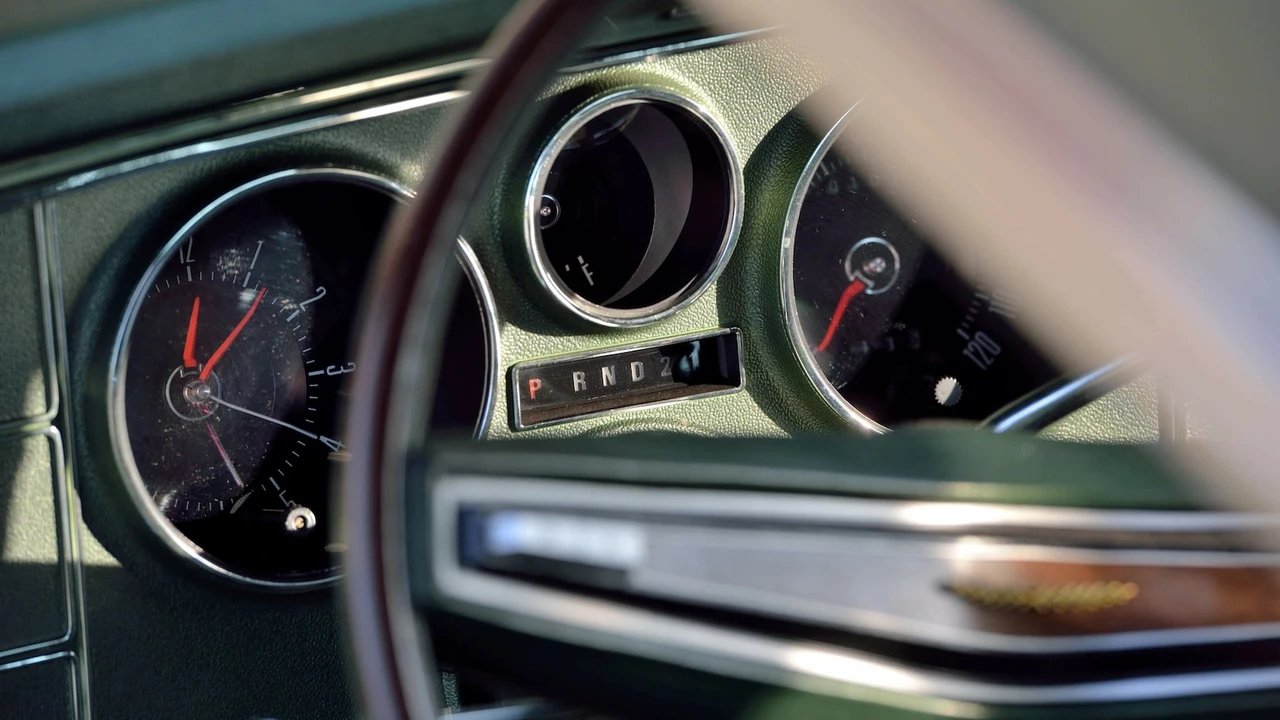 1974 Ford Thunderbird 6th Gen - Image 9 of 31