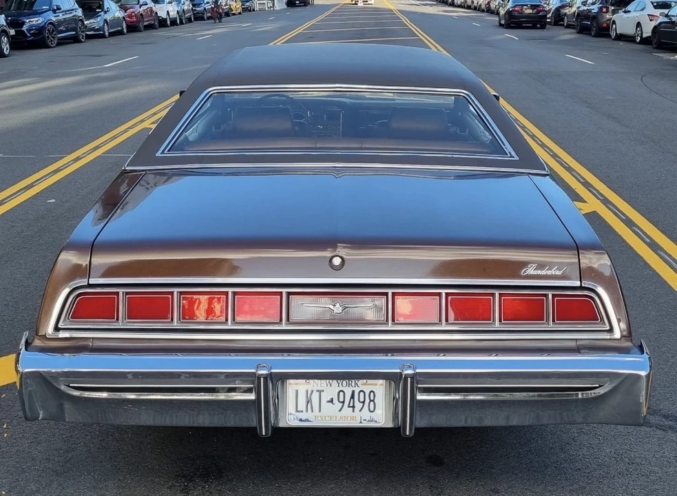 1974 Ford Thunderbird 5th Gen - Image 4 of 10