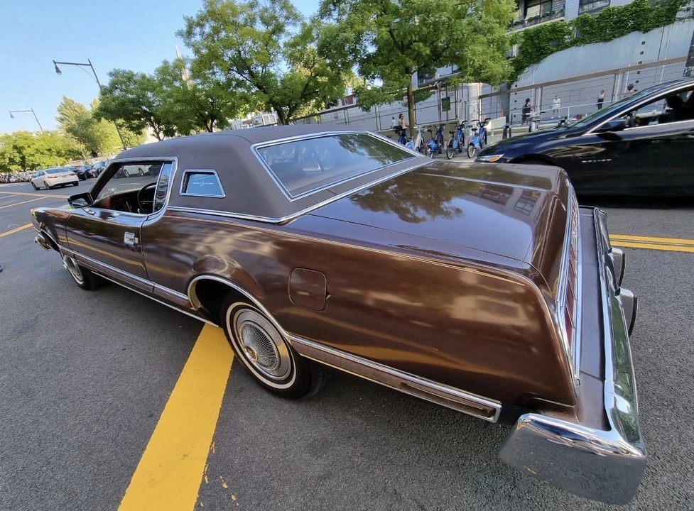 1974 Ford Thunderbird 5th Gen - Image 5 of 10