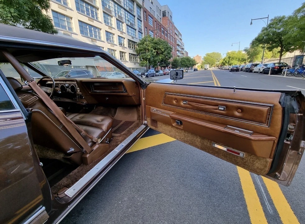 1974 Ford Thunderbird 5th Gen - Image 9 of 10