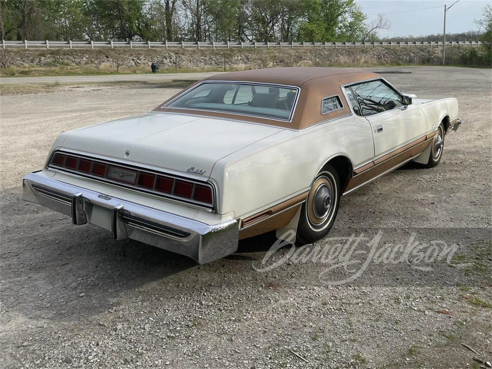 1974 Ford Thunderbird 6th Gen - Image 3 of 5