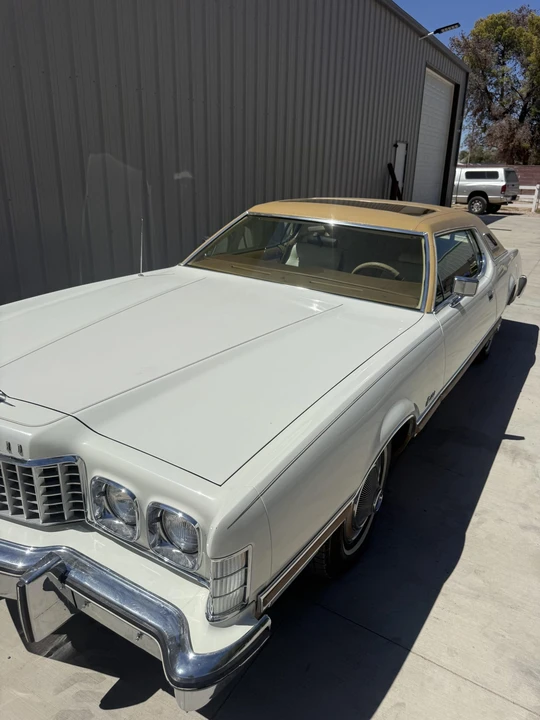 1974 Ford Thunderbird 6th Gen - Image 14 of 31