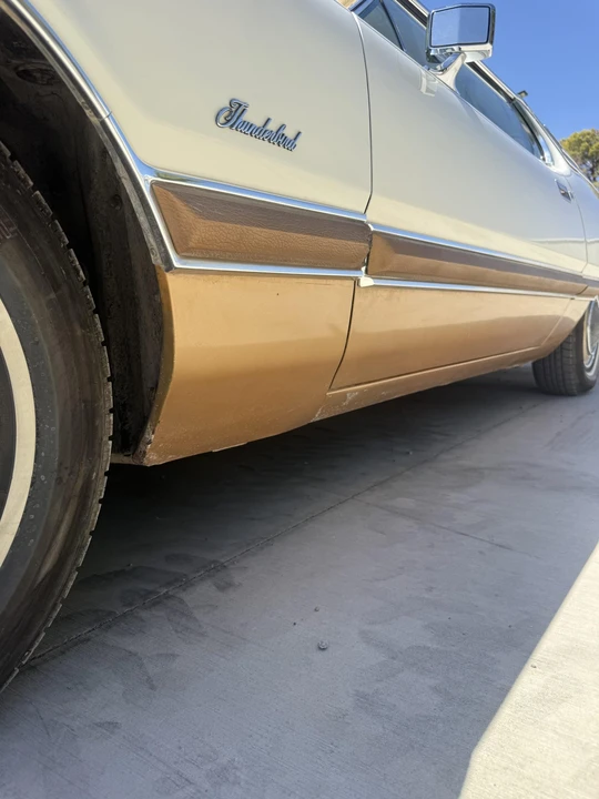 1974 Ford Thunderbird 6th Gen - Image 15 of 31