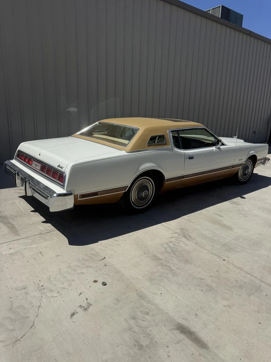 1974 Ford Thunderbird 6th Gen - Image 8 of 31