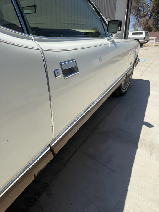 1974 Ford Thunderbird 6th Gen - Image 28 of 31