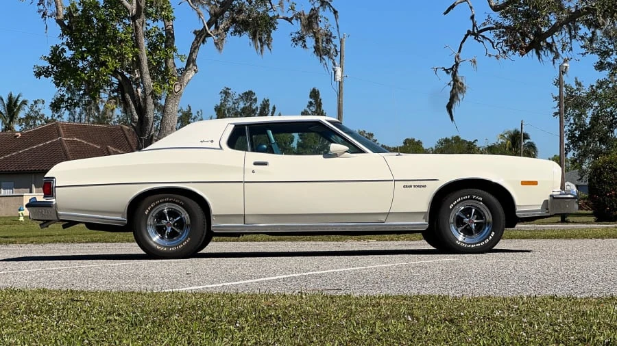 1974 Ford Torino 3rd-4th Gen - Image 2 of 30