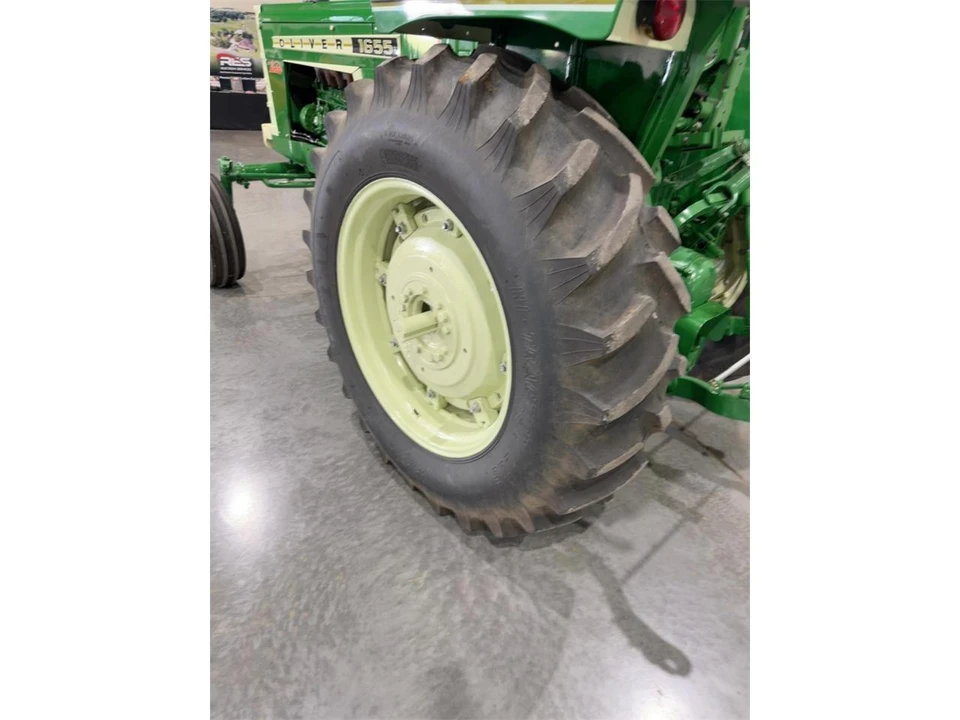 1974 Ford Tractor - Image 9 of 23