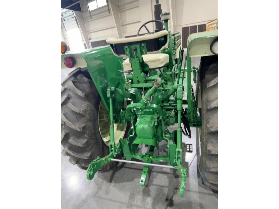 1974 Ford Tractor - Image 8 of 23