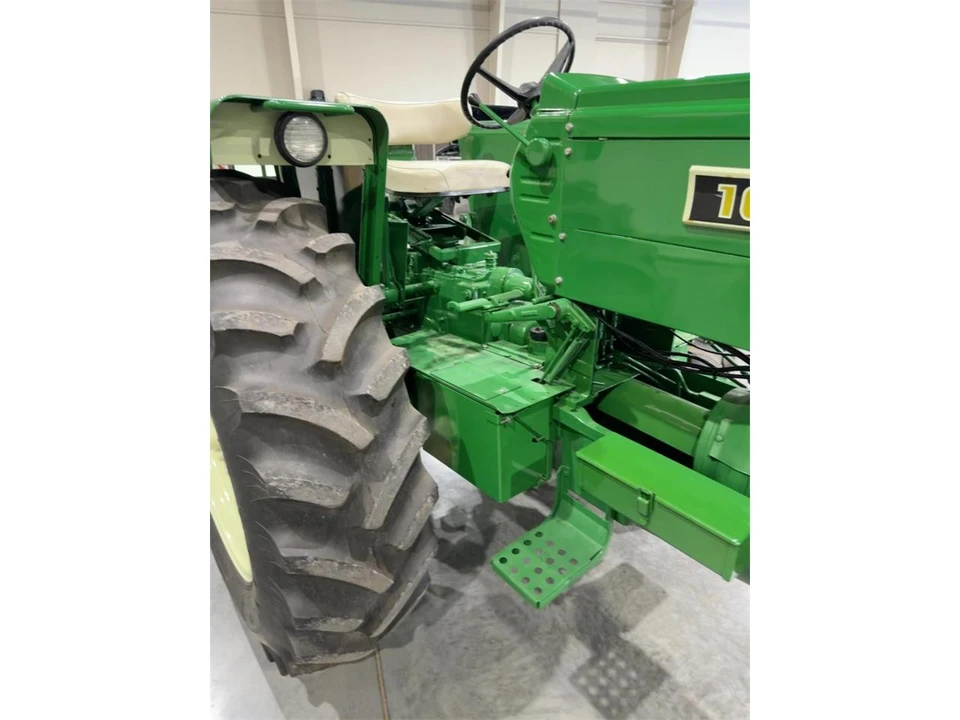 1974 Ford Tractor - Image 13 of 23