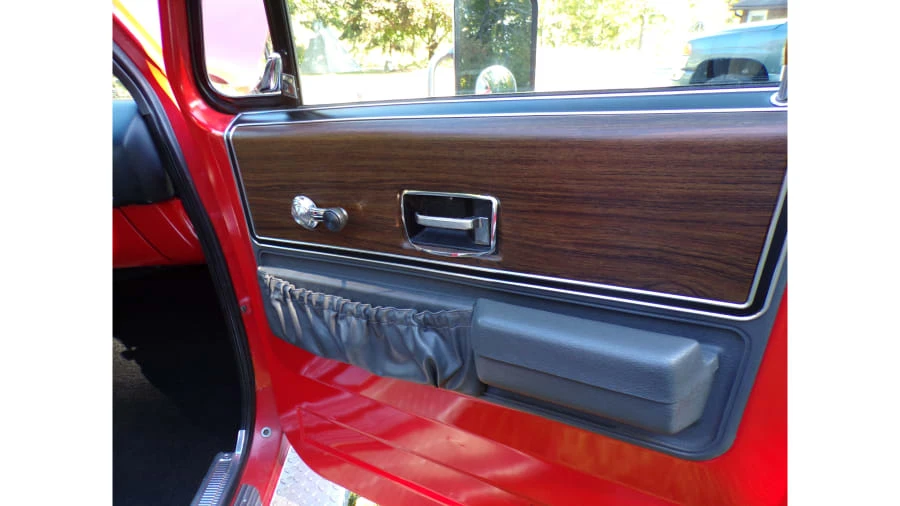 1974 GMC C/K 3rd Gen - Image 9 of 13