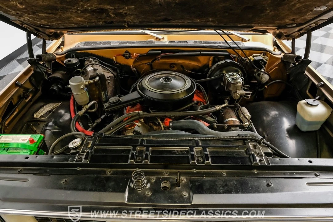 1974 GMC C/K 3rd Gen - Image 3 of 12