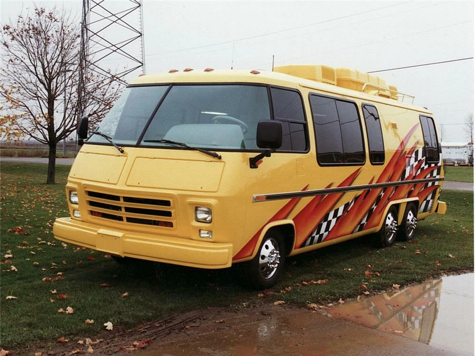 1974 GMC Motorhome - Image 2 of 5