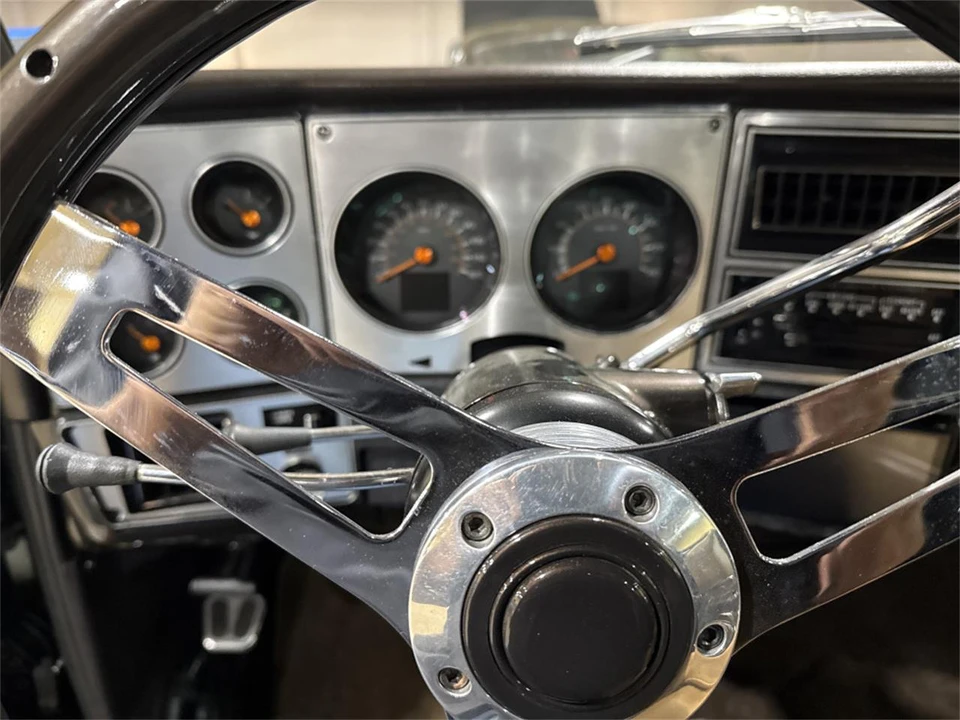 1974 GMC C/K 3rd Gen - Image 11 of 19