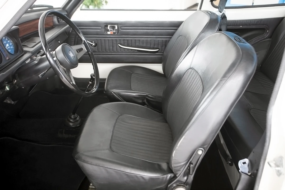 1974 Honda Civic 1st Gen - Image 25 of 31