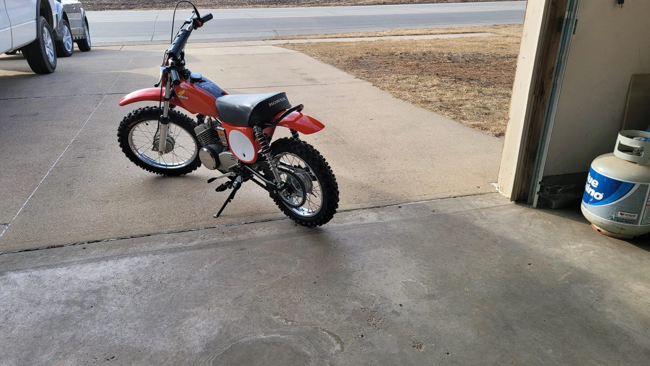 1974 Honda CR125M Elsinore - Image 10 of 31