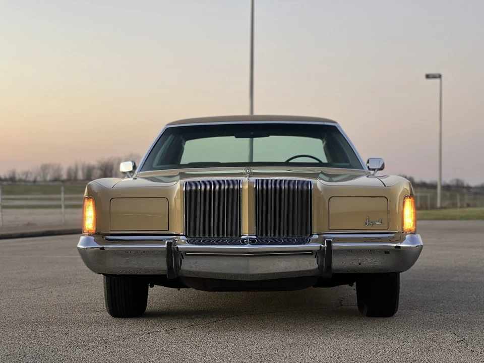1974 Chrysler Imperial 3rd Gen - Image 4 of 31