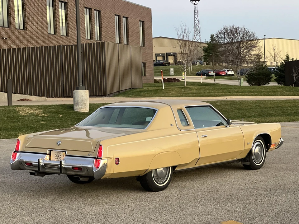 1974 Chrysler Imperial 3rd Gen - Image 15 of 31