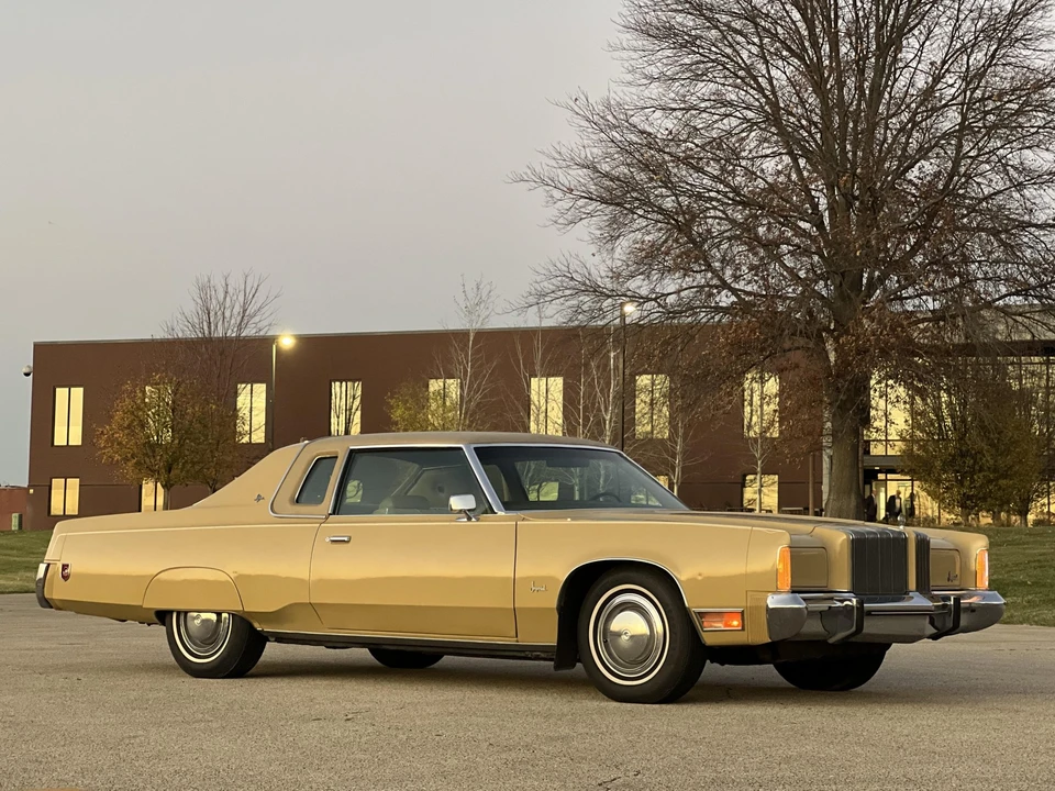 1974 Chrysler Imperial 3rd Gen - Image 17 of 31