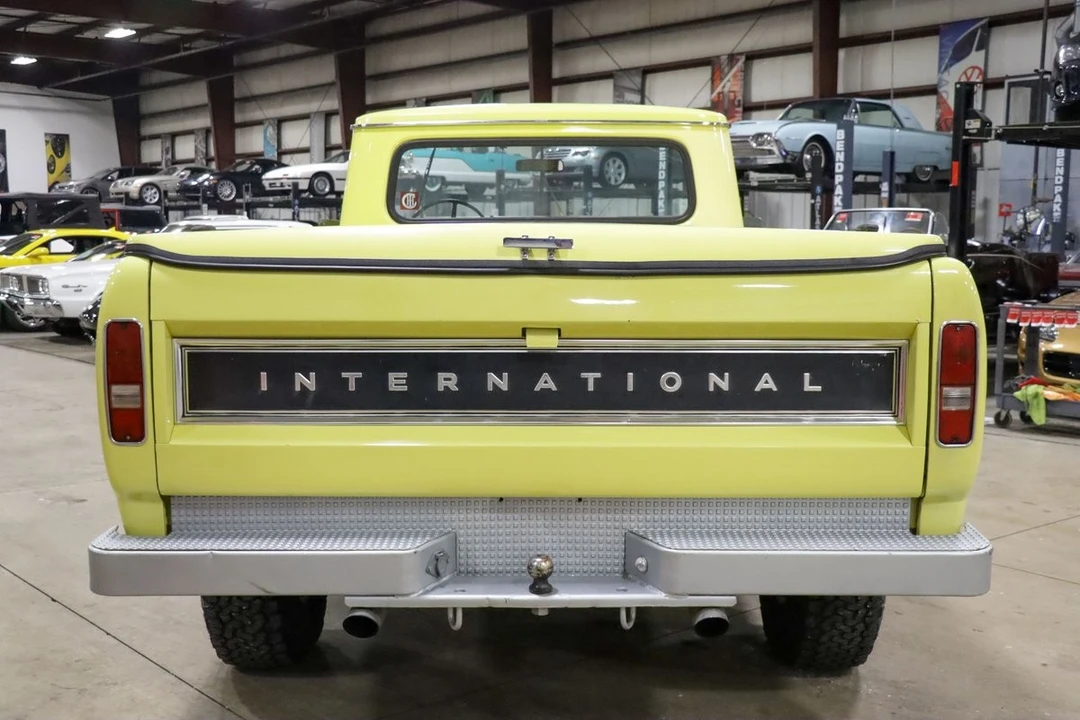 1974 International - Image 7 of 21