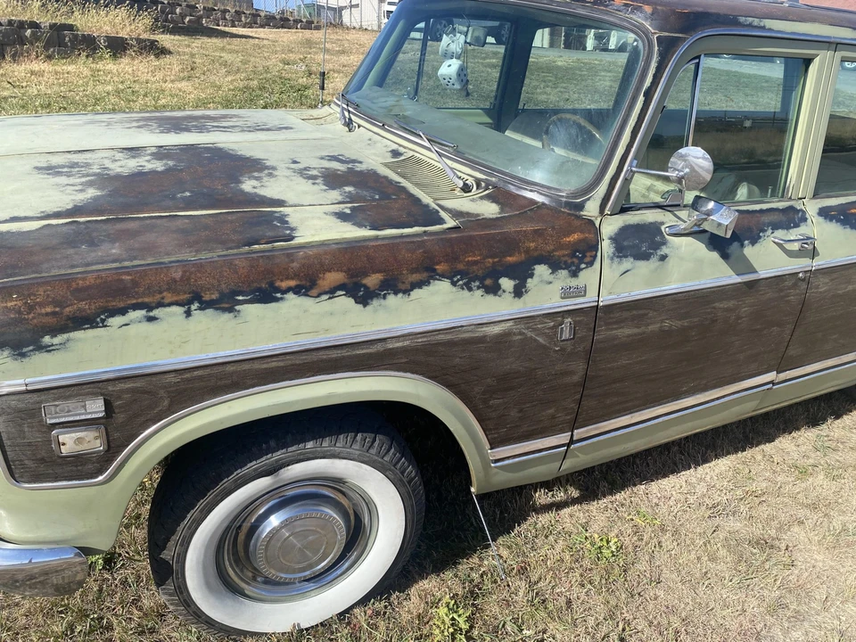 1974 International Harvester Travelall - Image 12 of 31