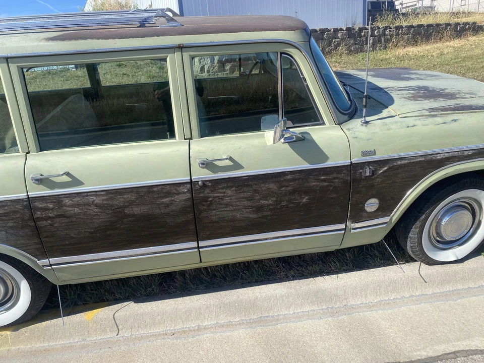 1974 International Harvester Travelall - Image 20 of 31