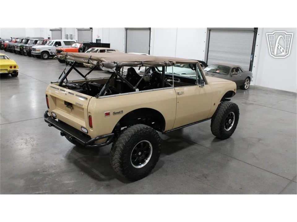1974 International - Image 16 of 31