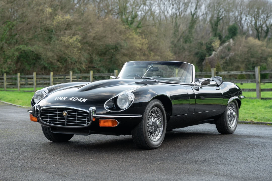 1974 Jaguar E-Type Series 3 V12 - Image 2 of 31