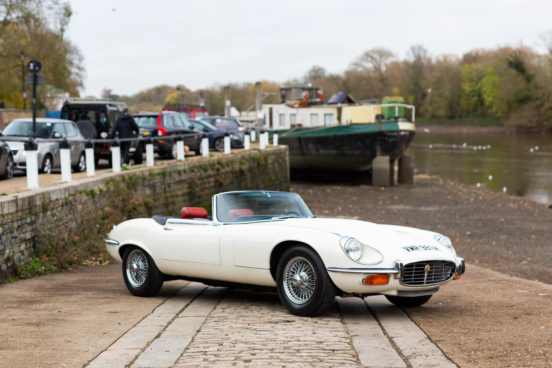 1974 Jaguar E-Type Series 3 V12 - Image 4 of 31