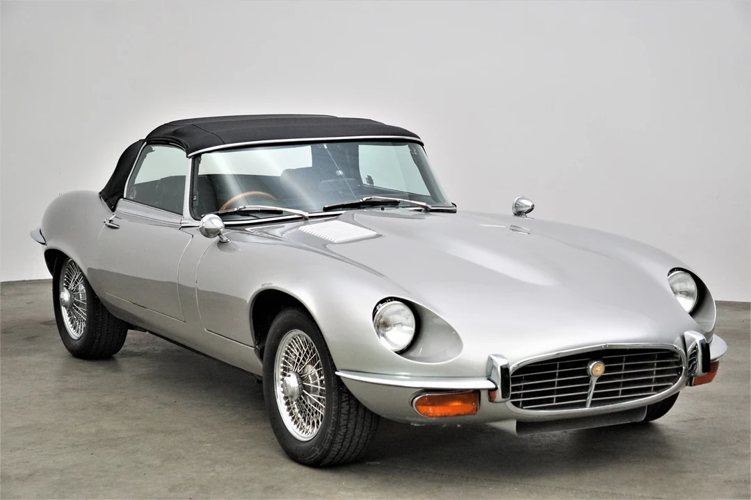 1974 Jaguar E-Type Series 3 V12 - Image 13 of 31