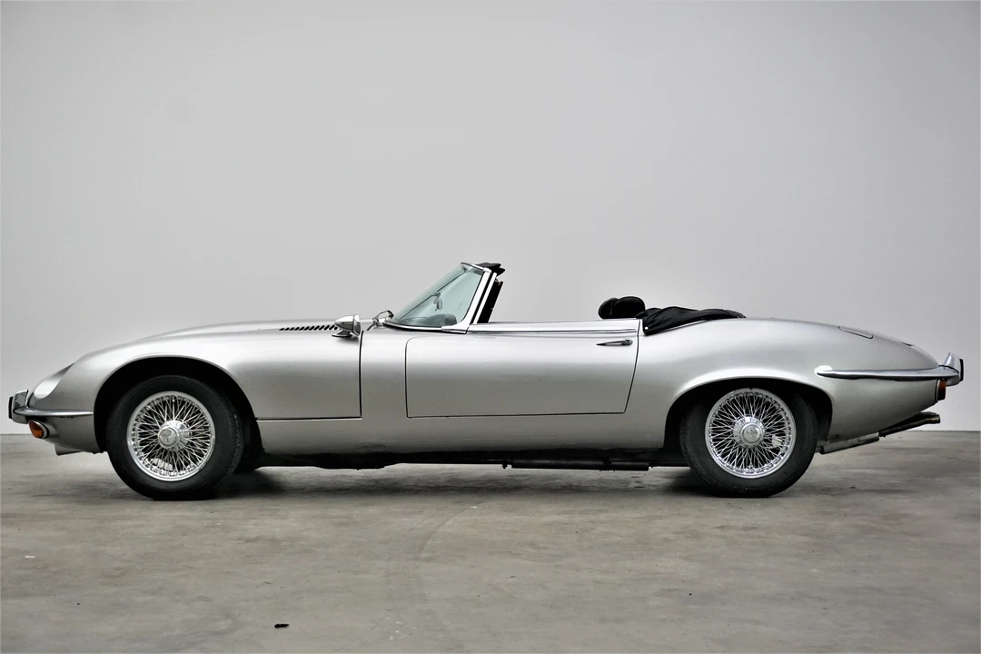 1974 Jaguar E-Type Series 3 V12 - Image 8 of 31