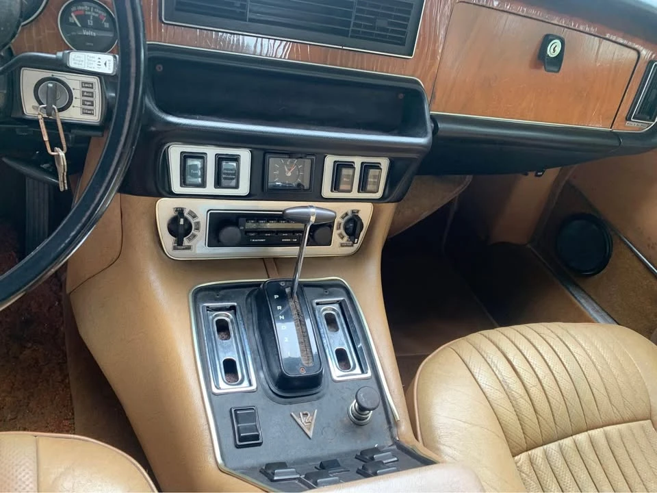 1974 Jaguar XJ Series 2 - Image 2 of 10