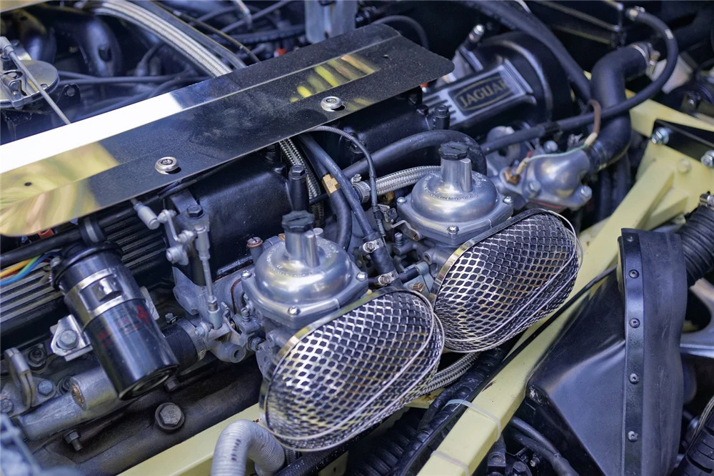 1974 Jaguar E-Type Series 3 V12 - Image 3 of 5