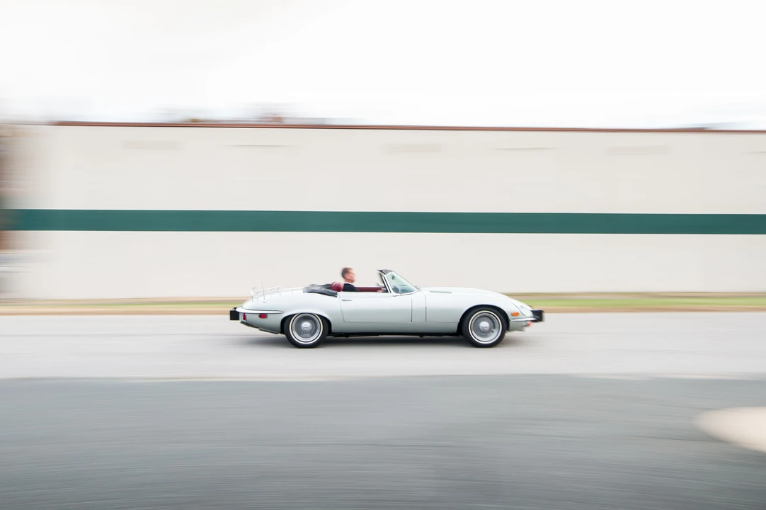 1974 Jaguar E-Type Series 3 V12 - Image 7 of 31