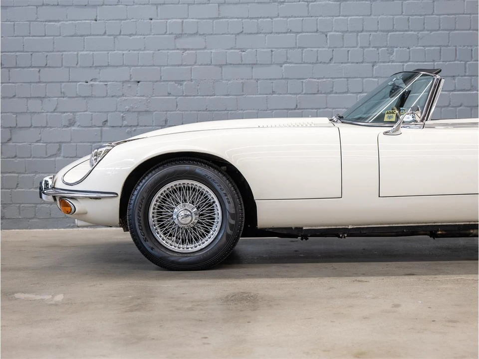 1974 Jaguar E-Type Series 3 V12 - Image 7 of 29
