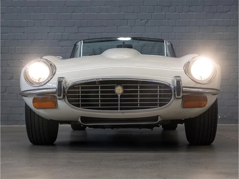 1974 Jaguar E-Type Series 3 V12 - Image 4 of 29